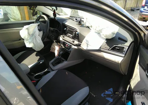 2018 Hyundai Elantra Se z USA, uszkodzony, nr VIN 5NPD74LF6JH348684